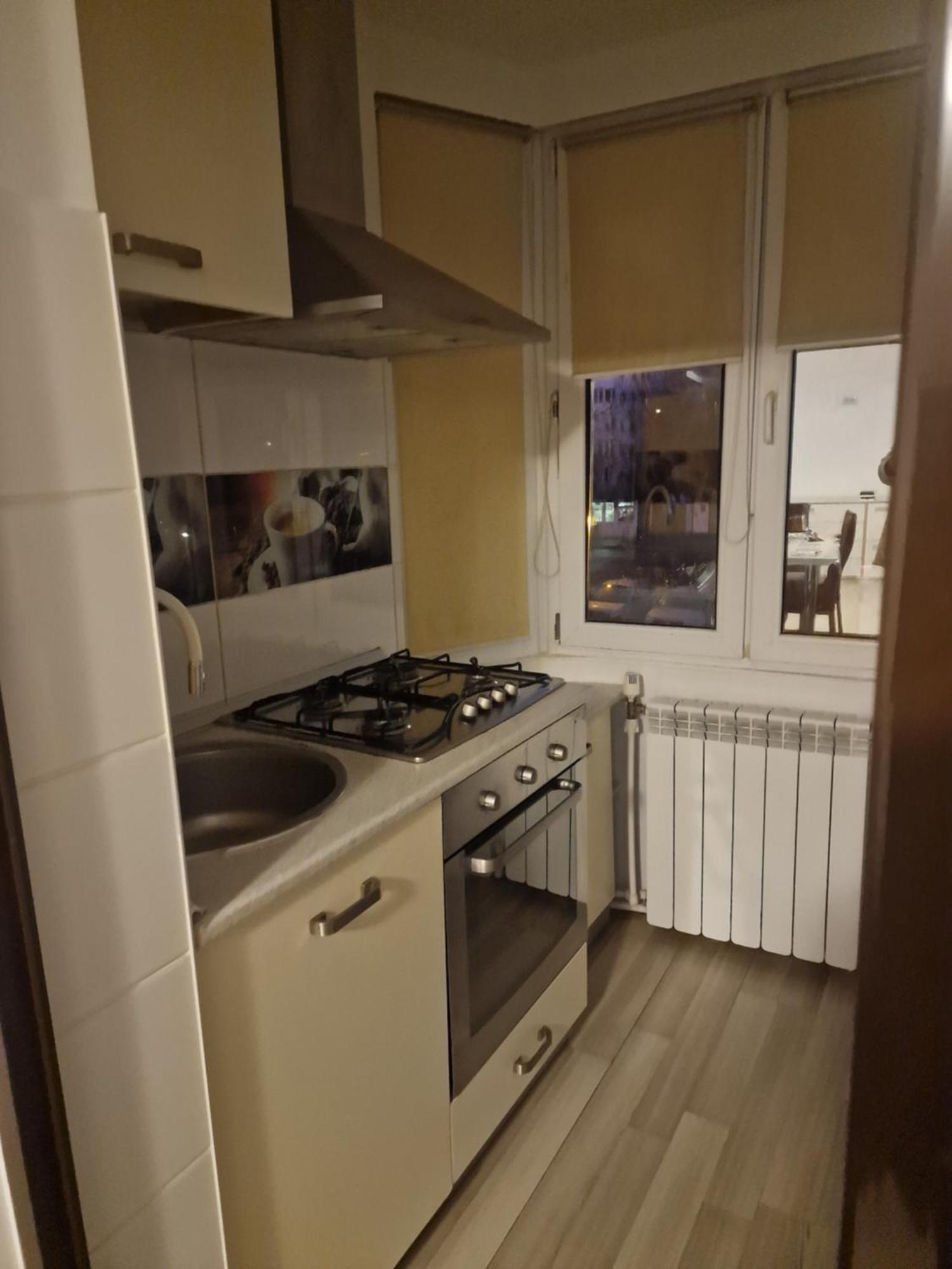 2 Bedrooms Apartment. Galaţi Eksteriør billede